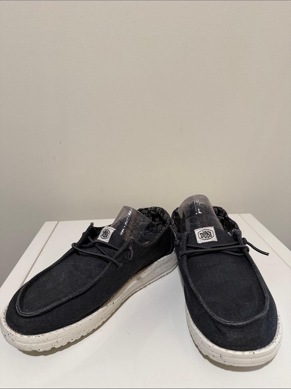 Hey Dude Wendy Stretch Black Canvas Slip-On Loafers with White Sole size YT3